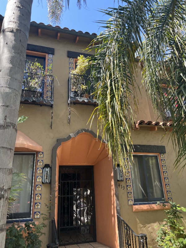 Photo - 419 Cloverdale Ave Unidad 8