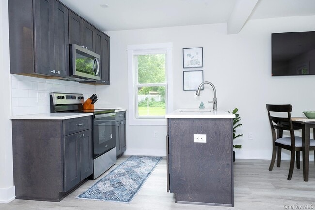 Photo - 32 NY-343 Unit 6