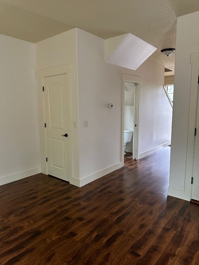 Photo - 2 STORY CRAFTSMAN HOME