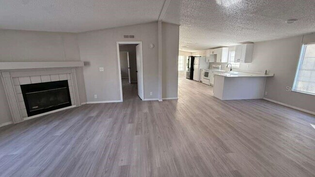 Photo - 4511 Deer Run Rd