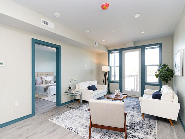 Photo - 1258 Massachusetts Ave