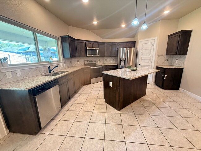 Photo - 4-Bedroom House for Rent in Copperas Cove