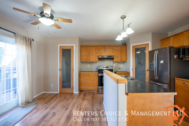 Photo - Cat Friendly Executive Home with Garage in...