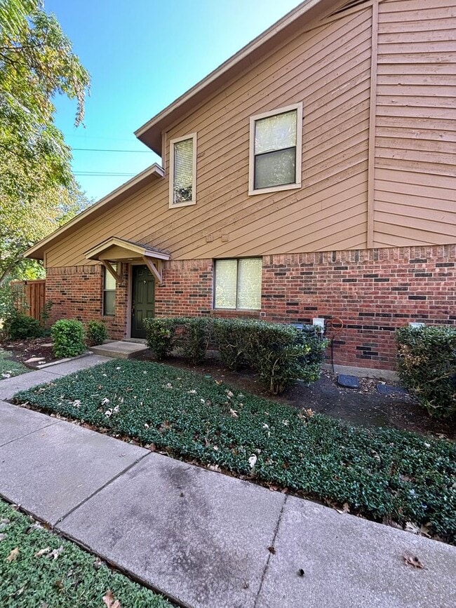 Photo - 5638 Cedar Creek Dr Unit 5638 Cedar Creek Drive