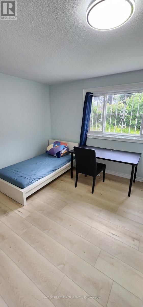 Photo - 45 Pineway Blvd