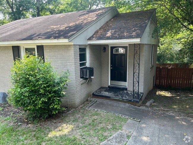 Building Photo - 1810 Atascadero Dr Rental