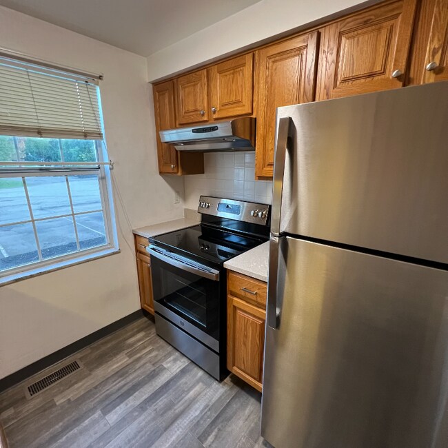 Photo - 314 Bellford Ct