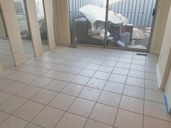 Photo - 1751 Queensbury Cir