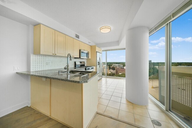 Photo - 1720 Maple Ave Unit 1260