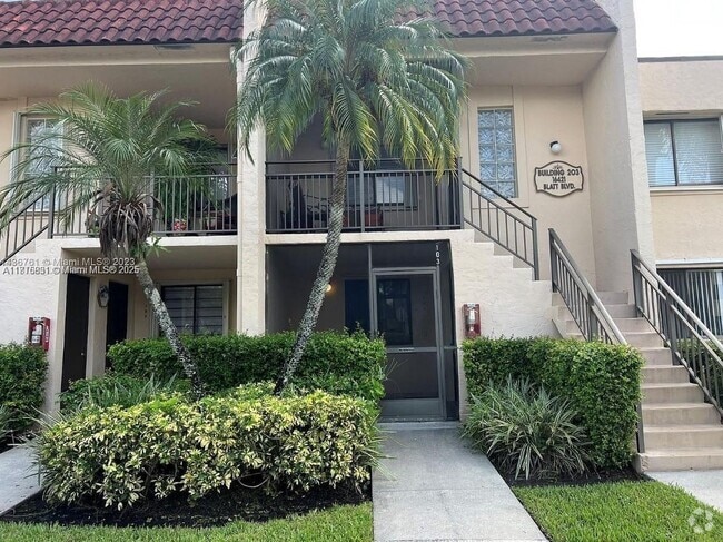 Building Photo - 16421 Blatt Blvd Unit 203 Rental