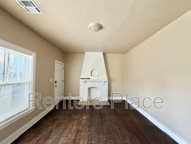 Photo - 120 N Birmingham Pl