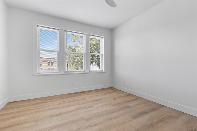 Photo - 8 Kenwood St Unidad 8