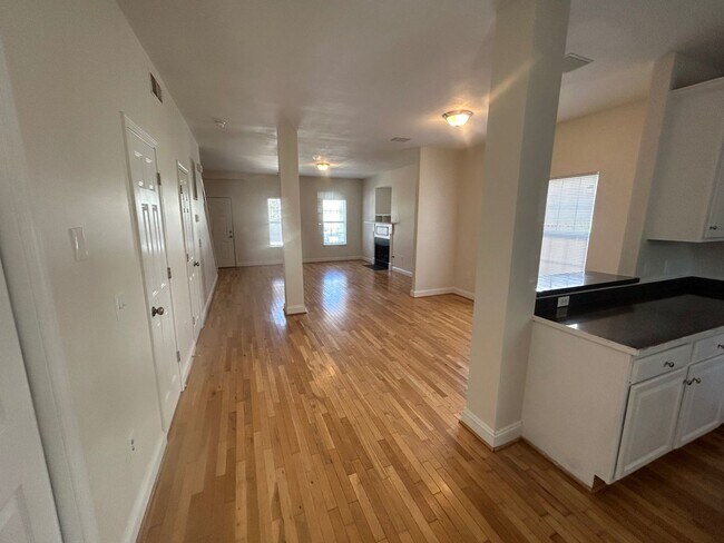 Photo - 168 Canal Pl Cir