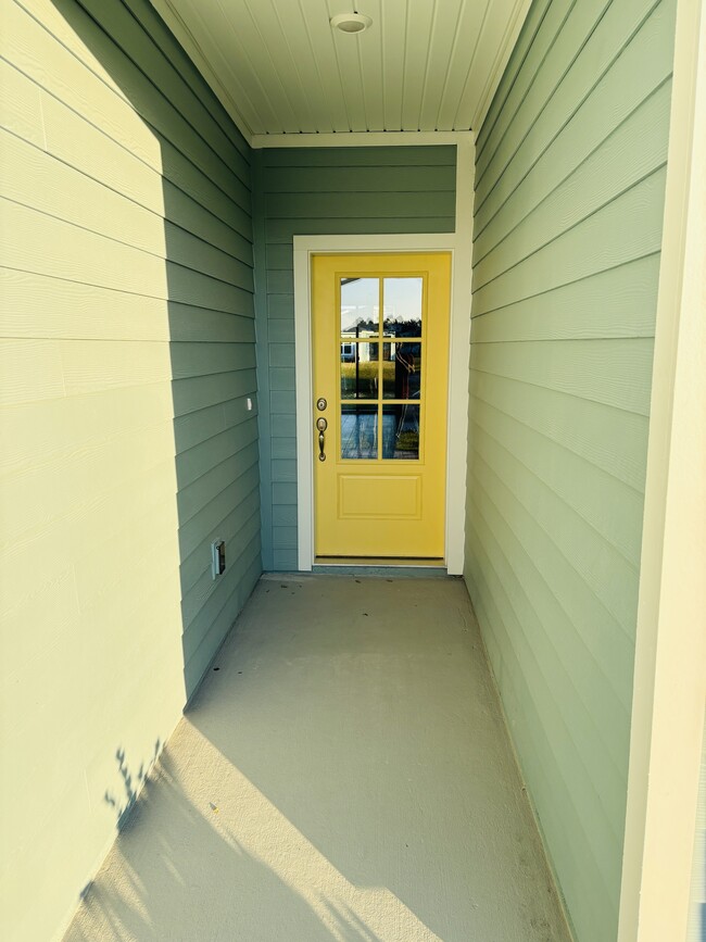 Photo - 153 Silver Myrtle Ct