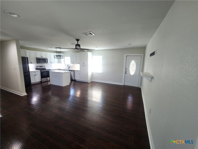 Photo - 1709 E Avenue H
