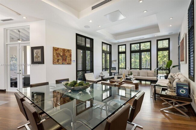 Photo - 765 Allendale Rd