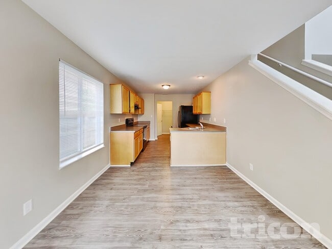 Photo - 6633 Dunsdin Dr