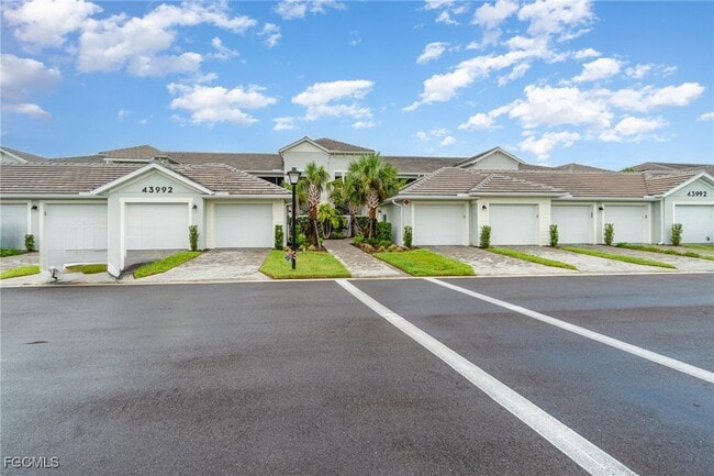Photo - 43992 Boardwalk Loop Unit 1526