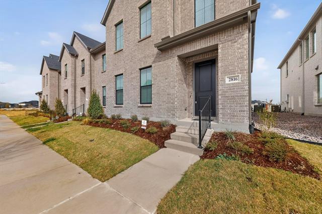 Photo - 2816 Jacaranda Dr