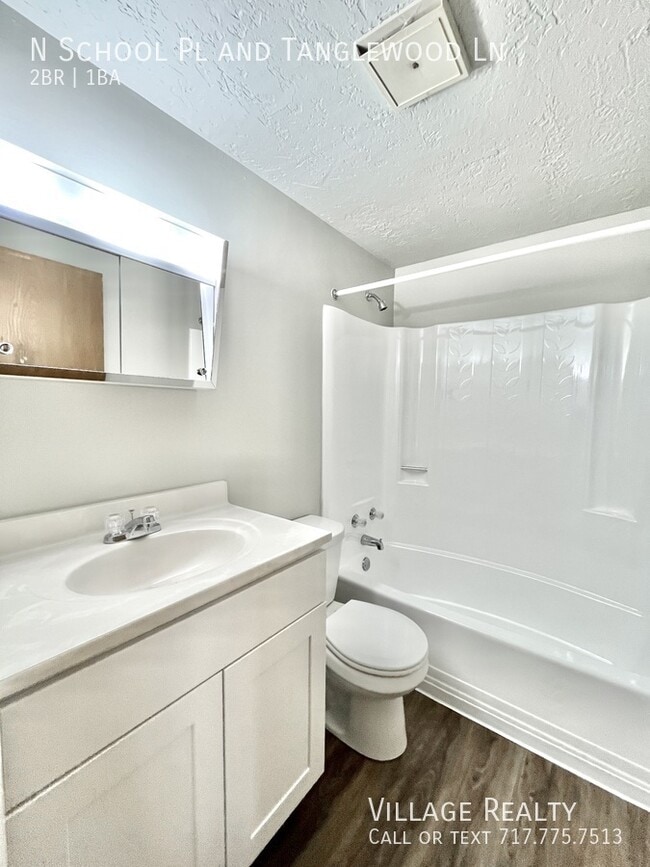 Photo - 343 N School Pl