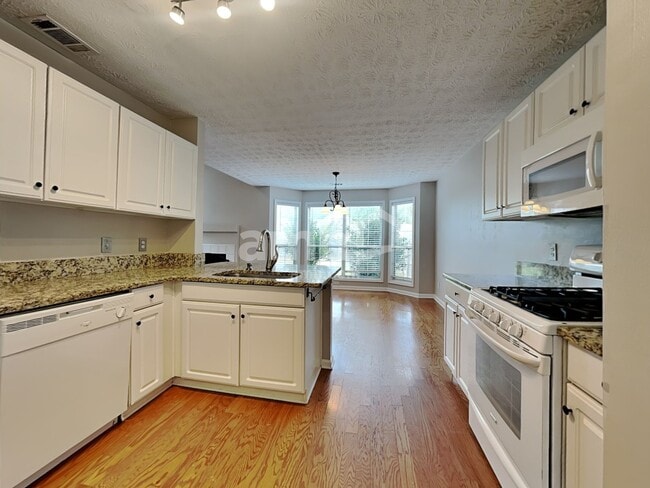 3731 Avensong Village Cir