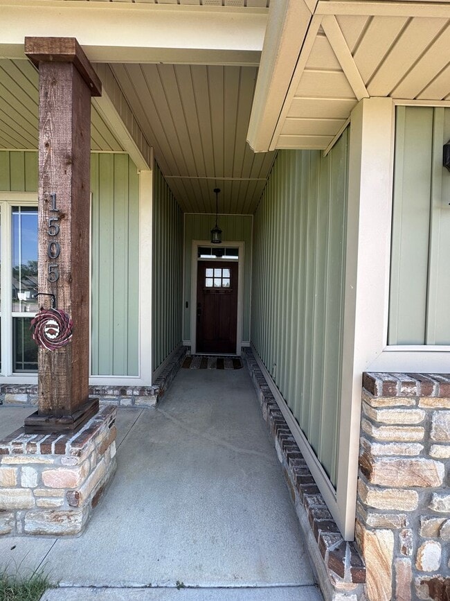 Photo - 1505 Northridge Dr E