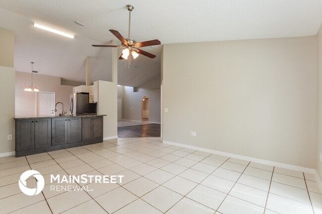 Photo - 5125 Holden Rd