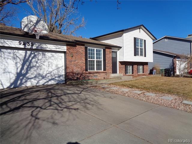 Building Photo - 9235 Clermont Dr Rental