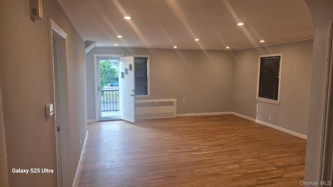 Photo - 560 E Park Ave Unit 2nd Floor