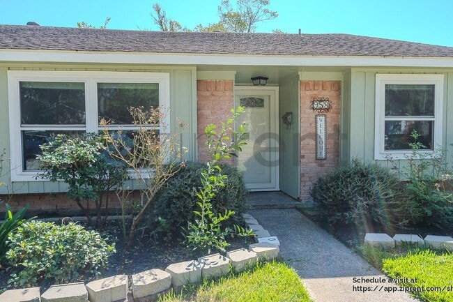 Photo - 958 Wavecrest Ln