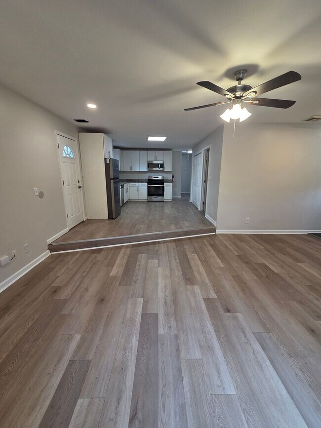 Photo - 3 Freewood St