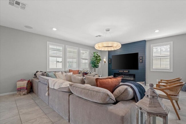 Photo - 7014 Solano Cyn Ave