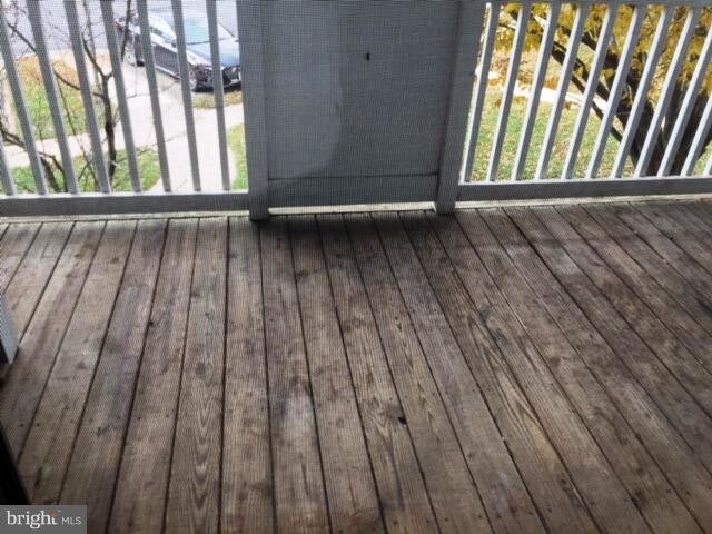 Photo - 20322 Beechwood Terrace Unidad 203