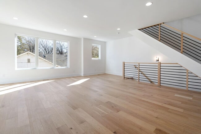 Photo - 3519 Avalon Ave