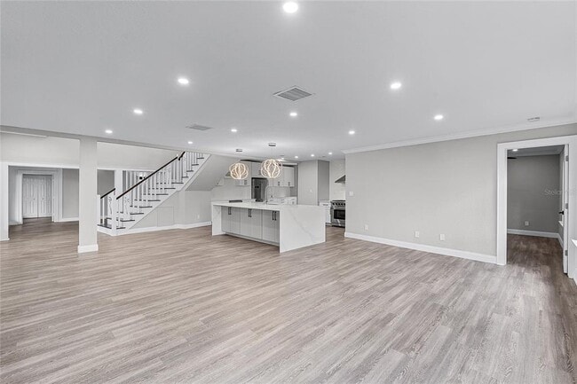 Photo - 311 E 8th Ave