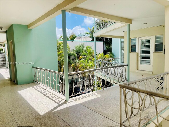 Photo - 1755 Washington Ave Condo Unit 3D