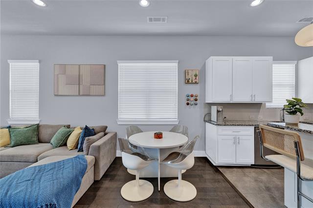 Photo - 228 Wimberly St