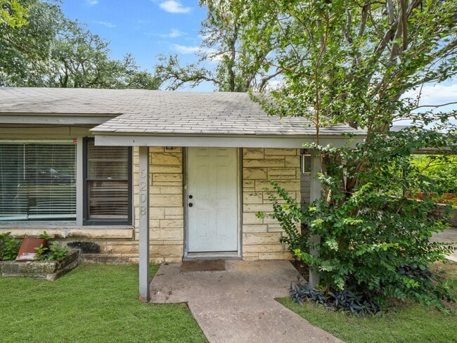 Photo - 6208 Walnut Hills Dr