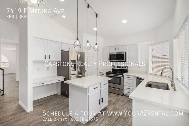 Photo - 7419 E Medina Ave