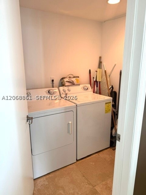 6305 Indian Creek Dr Unit 5A
