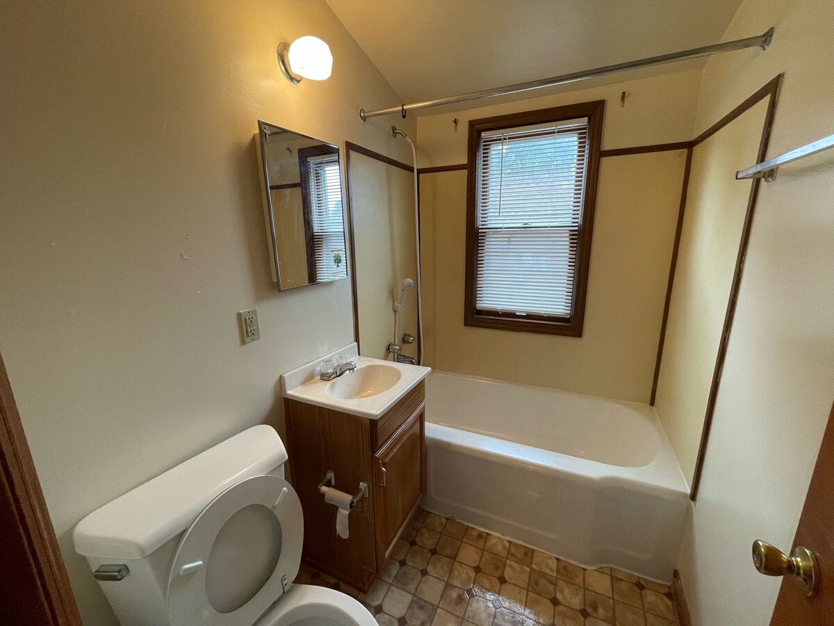 Photo - 4134 N 50th St Unit 4134A N 50th St (upper)