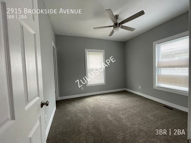 Photo - 2915 E Brookside Ave