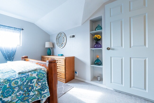 Photo - 5901 W Main St