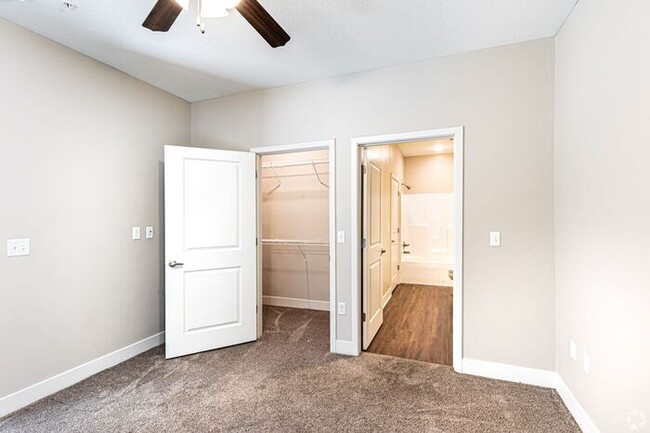 Photo - Brighton Crossing - 3rd Floor - Upgraded Elegance, Everyday Comfort