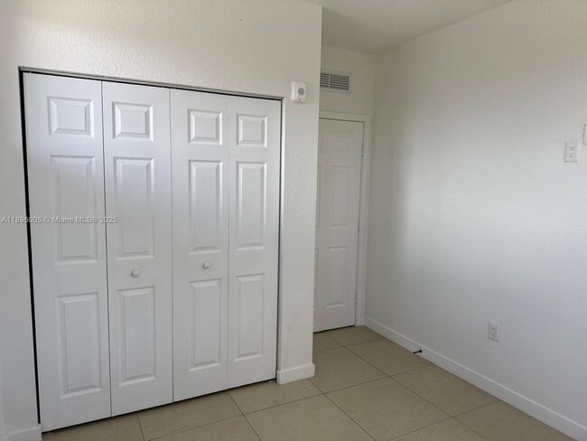 Photo - 13375 SW 250th St Unit 204