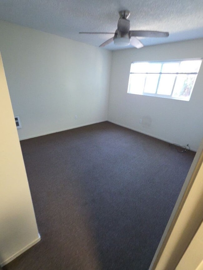 Photo - 209 Wright Ln Unit 1