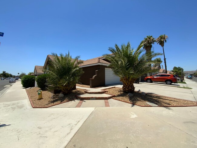 2BD/2BA HOUSE - Perris, CA - 2BD/2BA HOUSE - Perris, CA