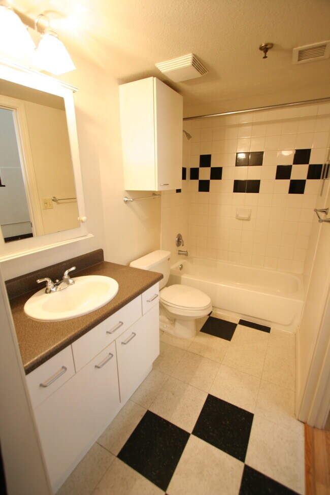 Photo - 301 Central Ave NE Ave Unit 101