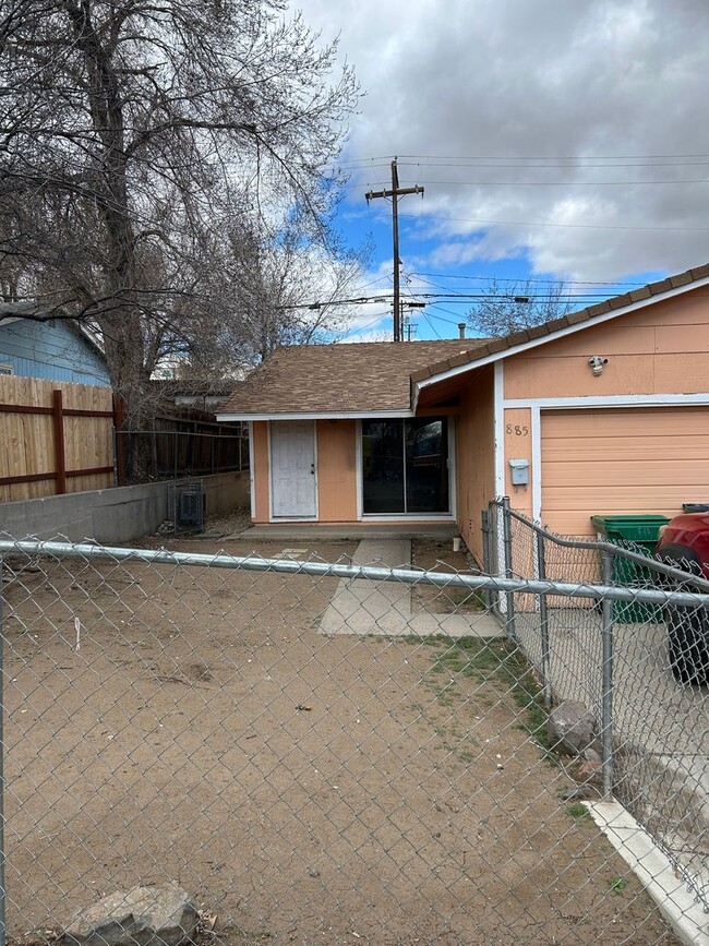 **READY APRIL 1st** 2 Bedroom - 1 Bath Dup... - **READY APRIL 1st** 2 Bedroom - 1 Bath Dup... Casa