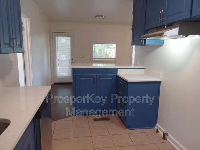 Photo - 1820 18th Ave Casa